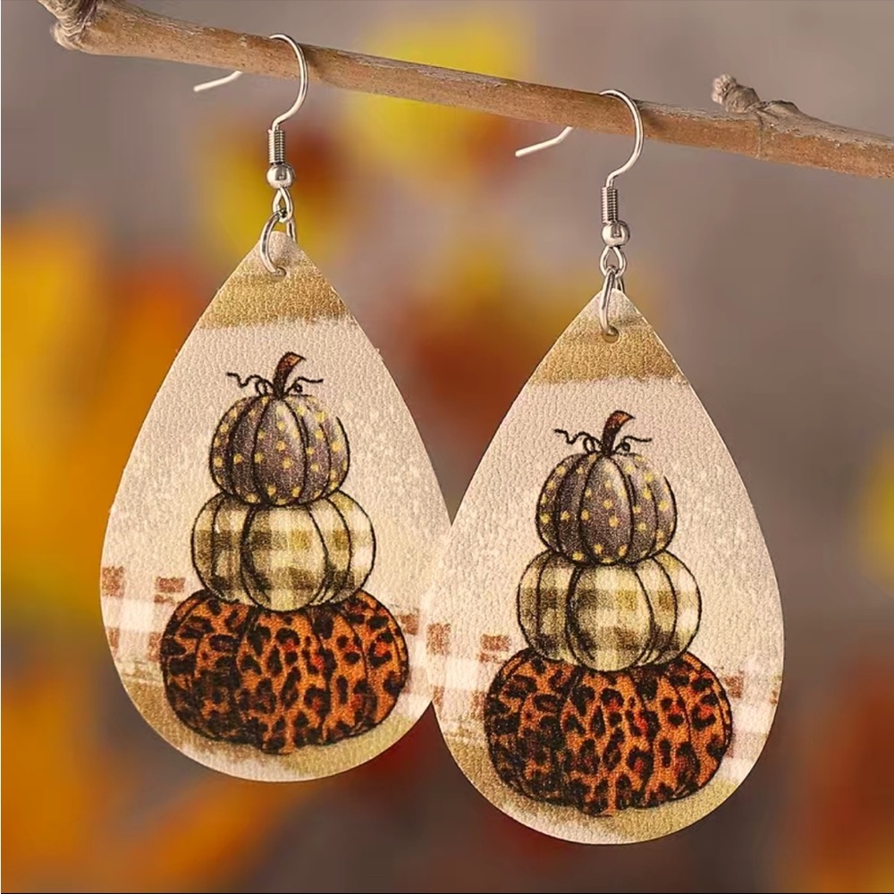 🤍Fall Stacked Pumpkin Earrings🤍